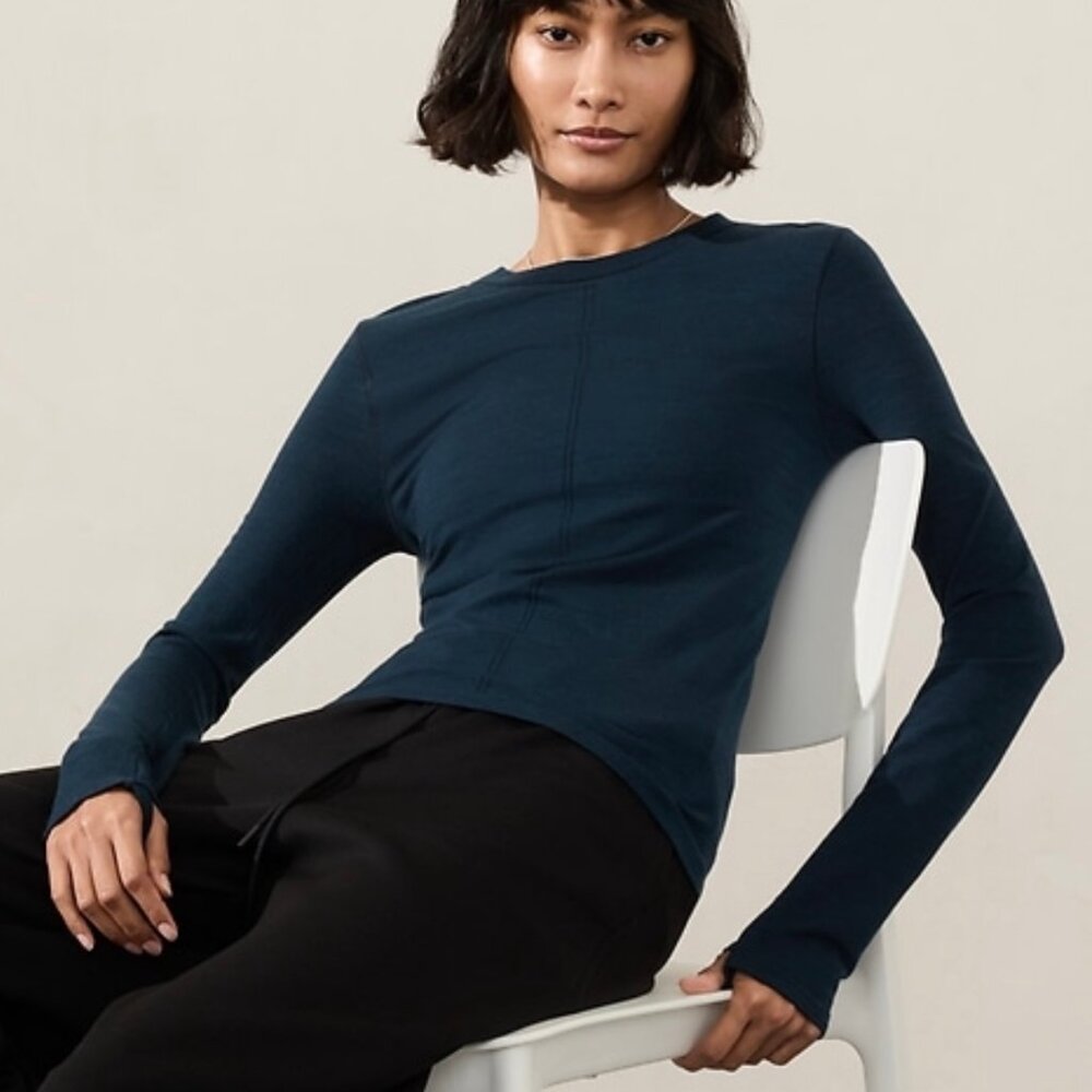 Athleta Ascent Seamless Top Size Medium